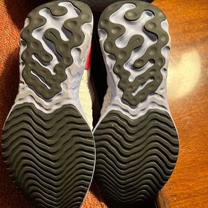 Women’s Nike Phantom running shoes